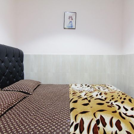 Wanderlust Homestay Yogyakarta Exterior photo