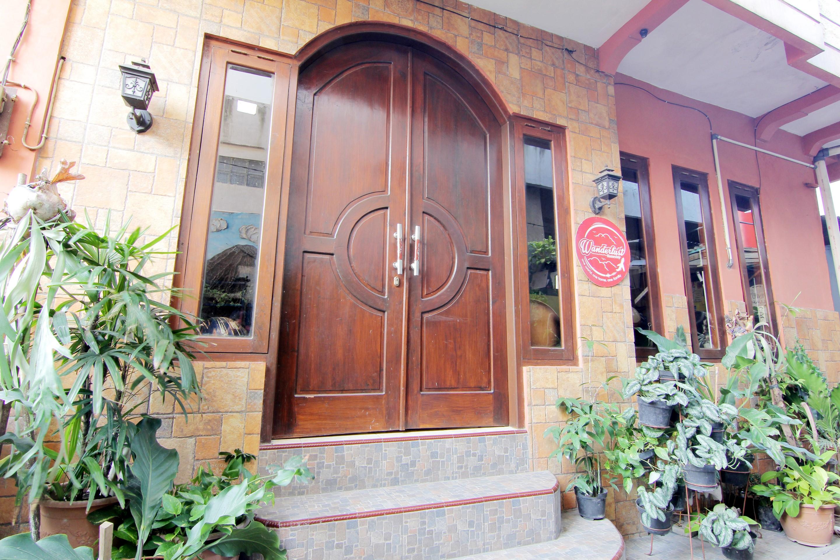 Wanderlust Homestay Yogyakarta Exterior photo